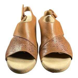 Clarks Collection Brown Leather Wedge Sandals - Size 10